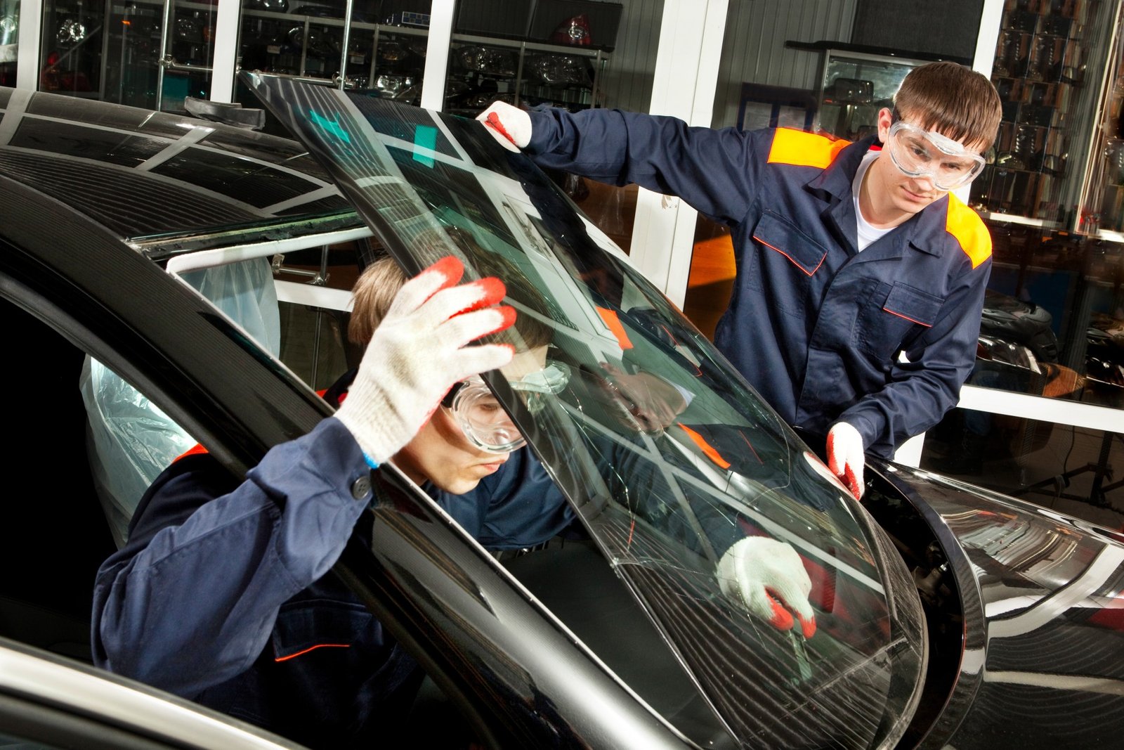 Windshield-Repair-Long-Beach-CA-Huntington-Beach-Mobile-Auto-Glass